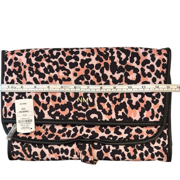 Neiman Marcus Hanging Valet Travel Toiletry Cosmetic Bag Pink Cheetah Print - Picture 8 of 8